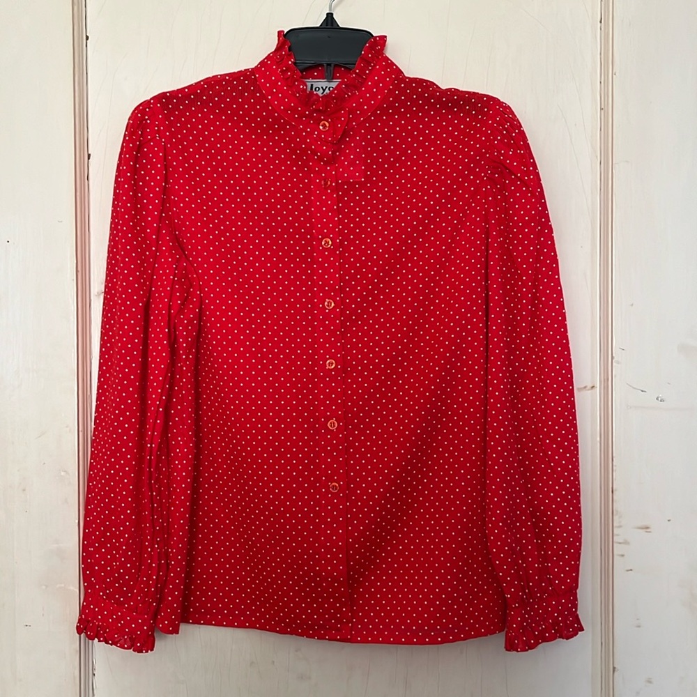 Joyce Sportswear lovely button down shirts. 💕